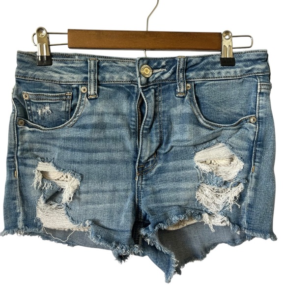 American Eagle Outfitters Distressed Blue Denim Stretch Shorts. Size 8 - Picture 1 of 8